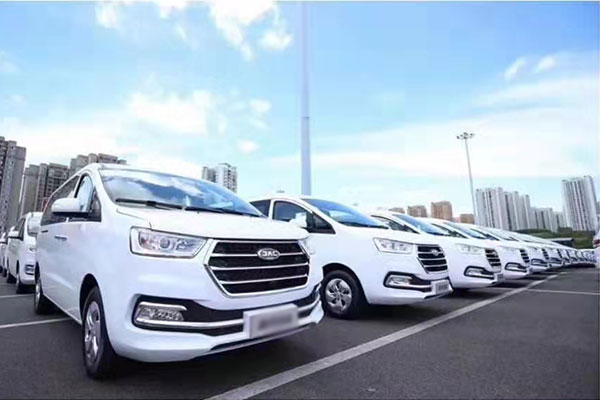 成都東高鐵站租車(chē)公司 特價(jià)優(yōu)惠 先到先得
