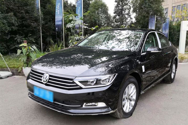 成都商務(wù)租車哪里有？
